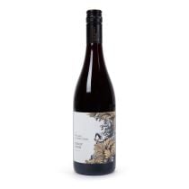 Bottle ofr Palace Collection Pinot Noir with Unicorn and golden leaves. 