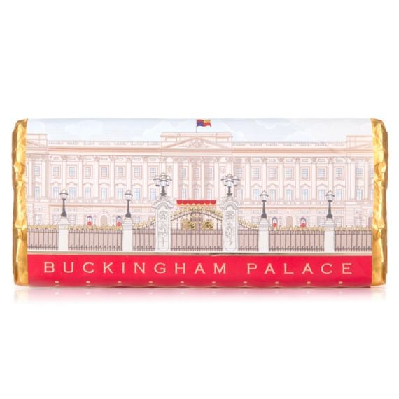 Chocolate bar wrapped an illustration of Buckingham Palace