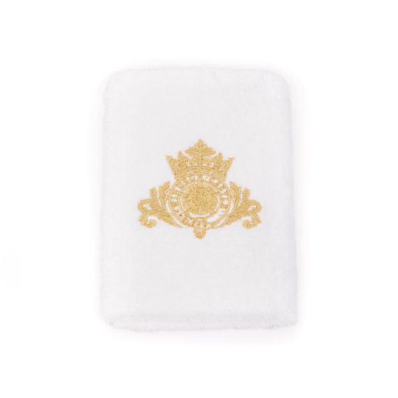 White face cloth with gold Windsor Castle crest.